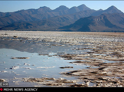 Неотложная реабилитация озера в Иране