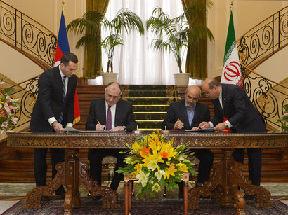 Четыре межправительственных соглашений было подписано сегодня между Ираном и Азербайджаном