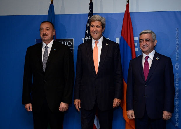 Джон Керри призвал Армению и Азербайджан найти пути решения карабахского конфликта