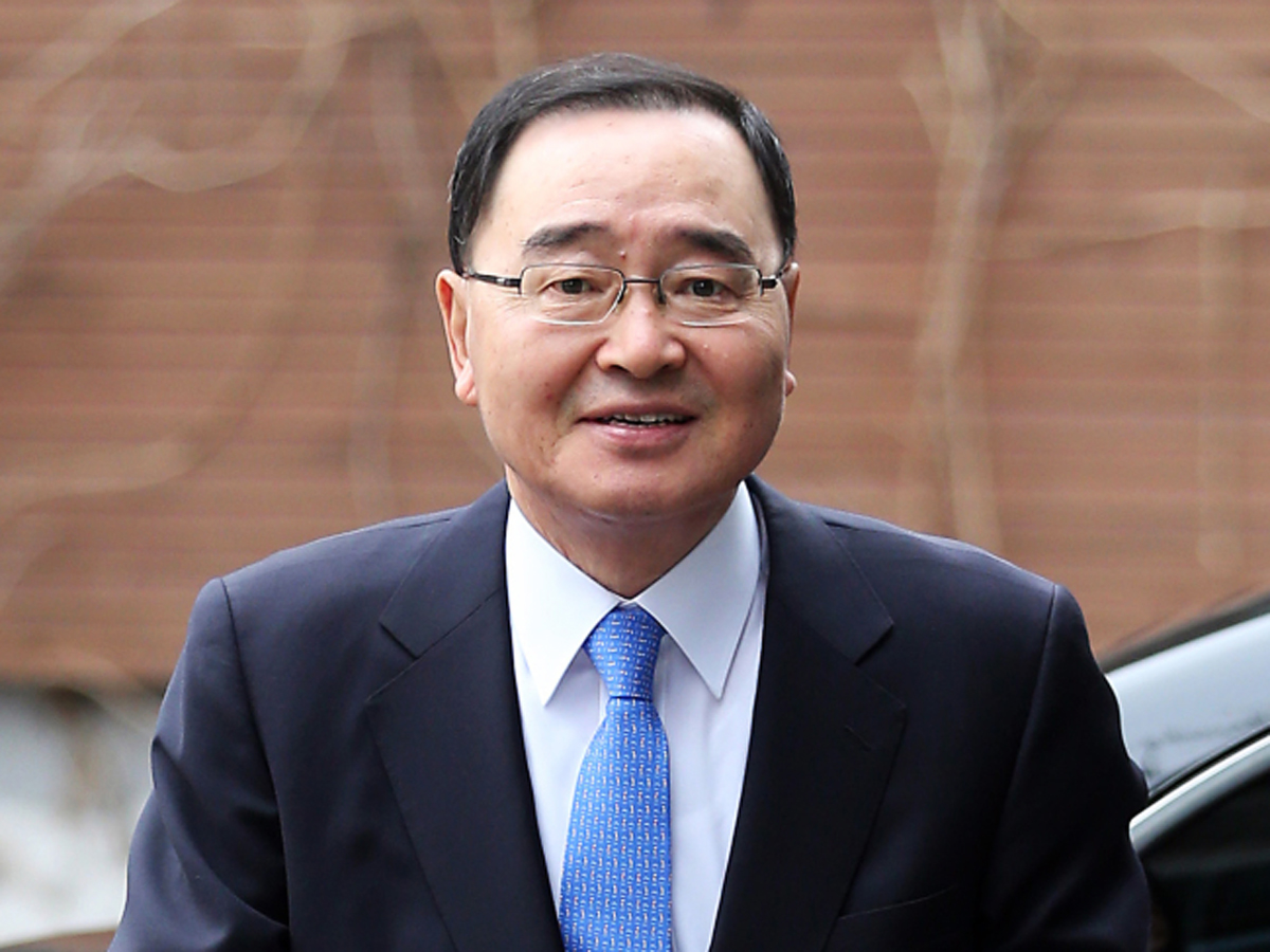 Премьер Южной Кореи на следующей неделе приедет в Азербайджан