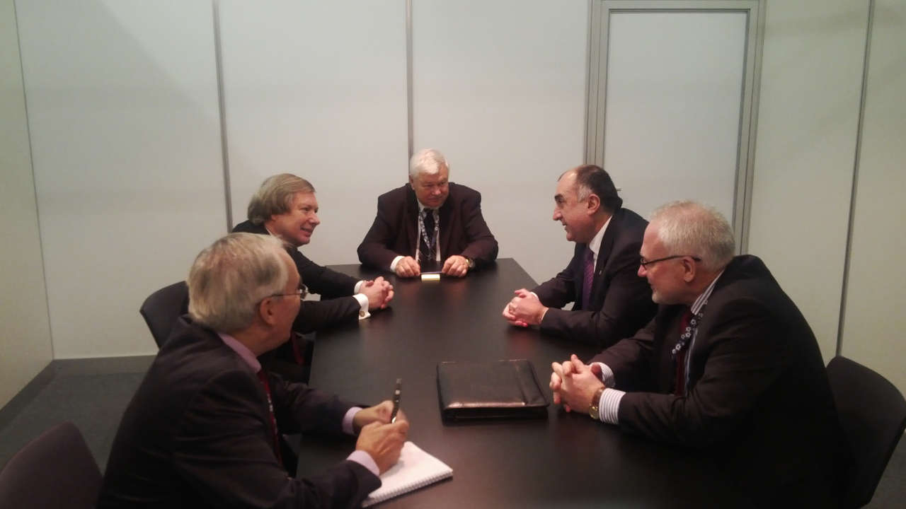 Министр иностранных дел Азербайджана обсудил планы на 2015 год с представителями МГ ОБСЕ
